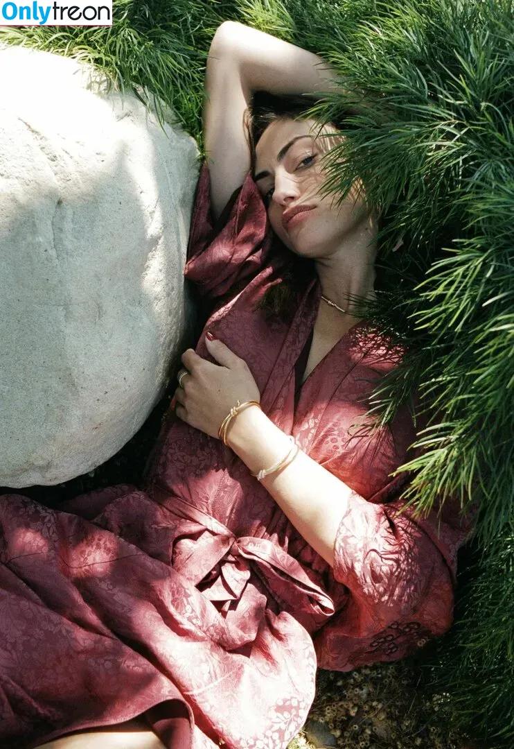 Phoebe Tonkin nude photo #0151 (phoebejtonkin)