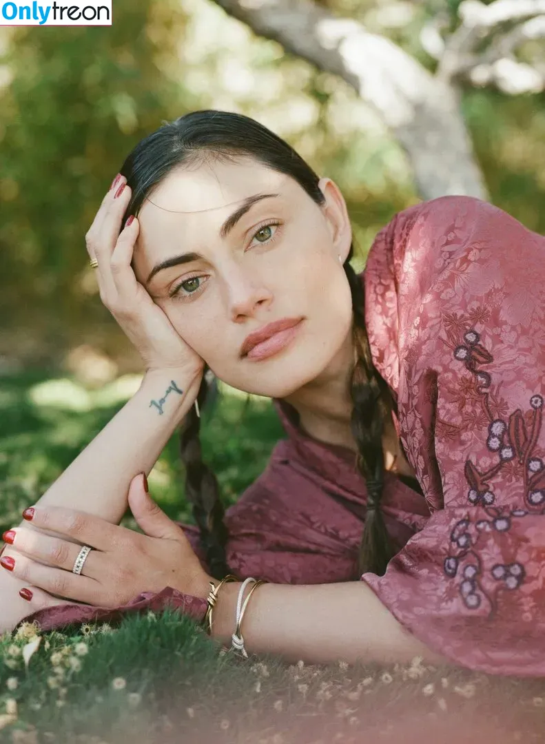 Phoebe Tonkin nude photo #0152 (phoebejtonkin)