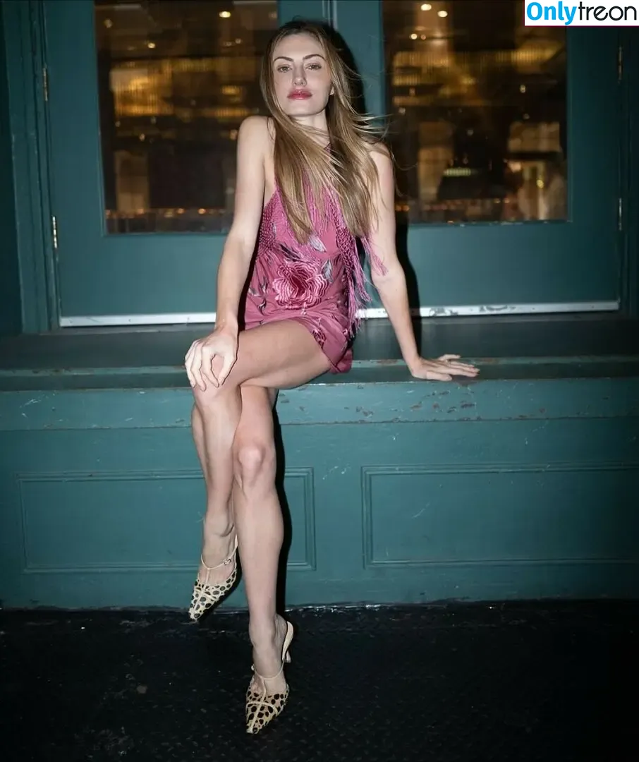 Phoebe Tonkin nude photo #0509 (phoebejtonkin)