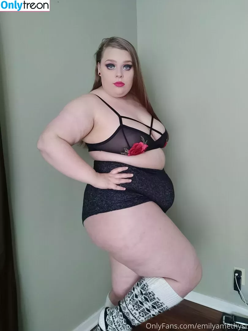 phoebegoth nude photo #0037 (phoebegoth)