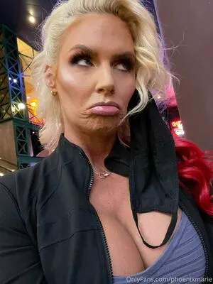 phoenixmarie / pmarizzle nude photo #0003