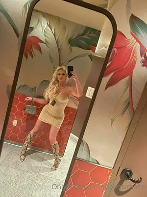 phoenixmarie / pmarizzle nude photo #0030
