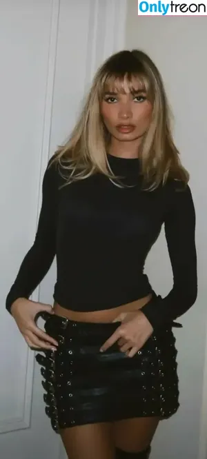 Pia Mia Perez / piamia / princesspiamia фото голая #0025