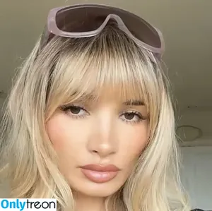 Pia Mia Perez / piamia / princesspiamia фото голая #0027