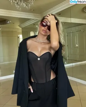 Pia Mia Perez / piamia / princesspiamia фото голая #0035