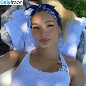 Pia Mia Perez / piamia / princesspiamia фото голая #0078