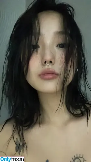 Pika_4uuu___ / pikaboobzz2 nude photo #0054