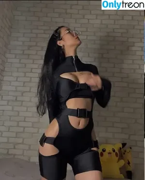 Pika_4uuu___ / pikaboobzz2 nude photo #0077