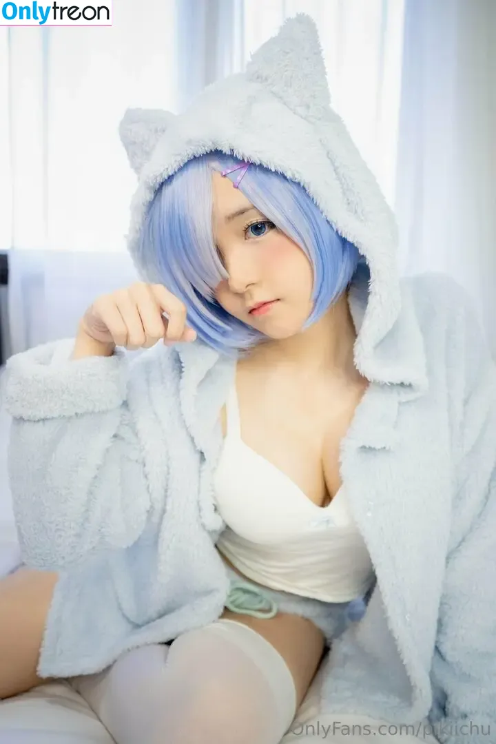 pikiichu nude photo #0103 (pikiichu)
