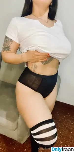  nude photo #0007
