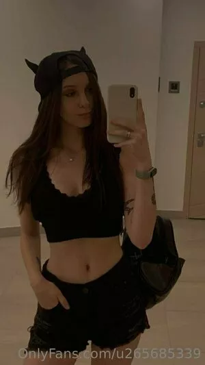 pina_colada_official / pinacoladaofficial nude photo #0002