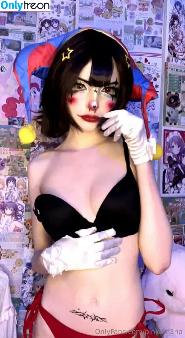 pinkam3na nude photo #0013 (pinkamena_the_cupcakemaker)