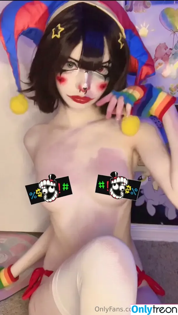 pinkam3na nude photo #0015 (pinkamena_the_cupcakemaker)