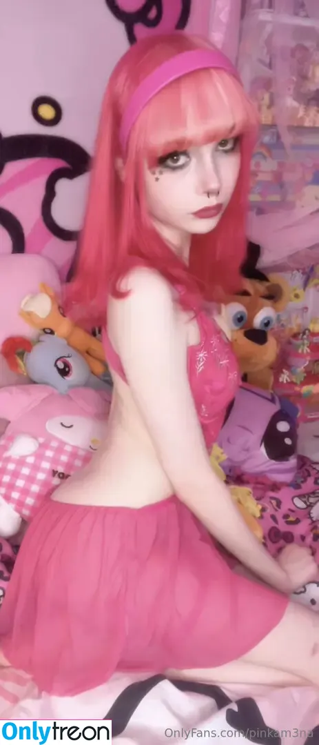 pinkam3na nude photo #0020 (pinkamena_the_cupcakemaker)