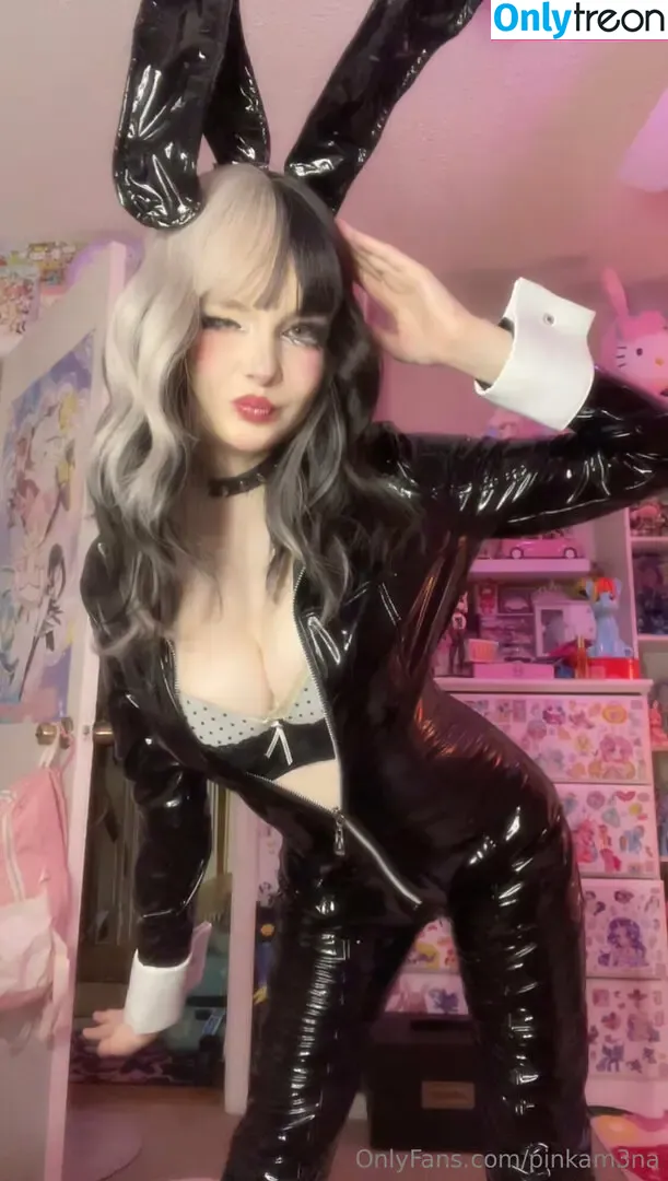 pinkam3na nude photo #0034 (pinkamena_the_cupcakemaker)