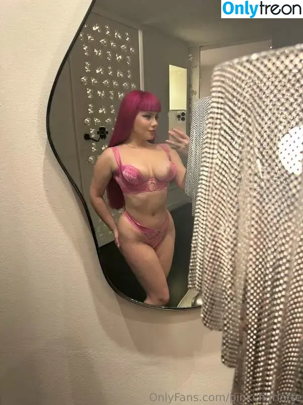 pinkcharlotte голая photo #0027 (pinkkcharlottee)