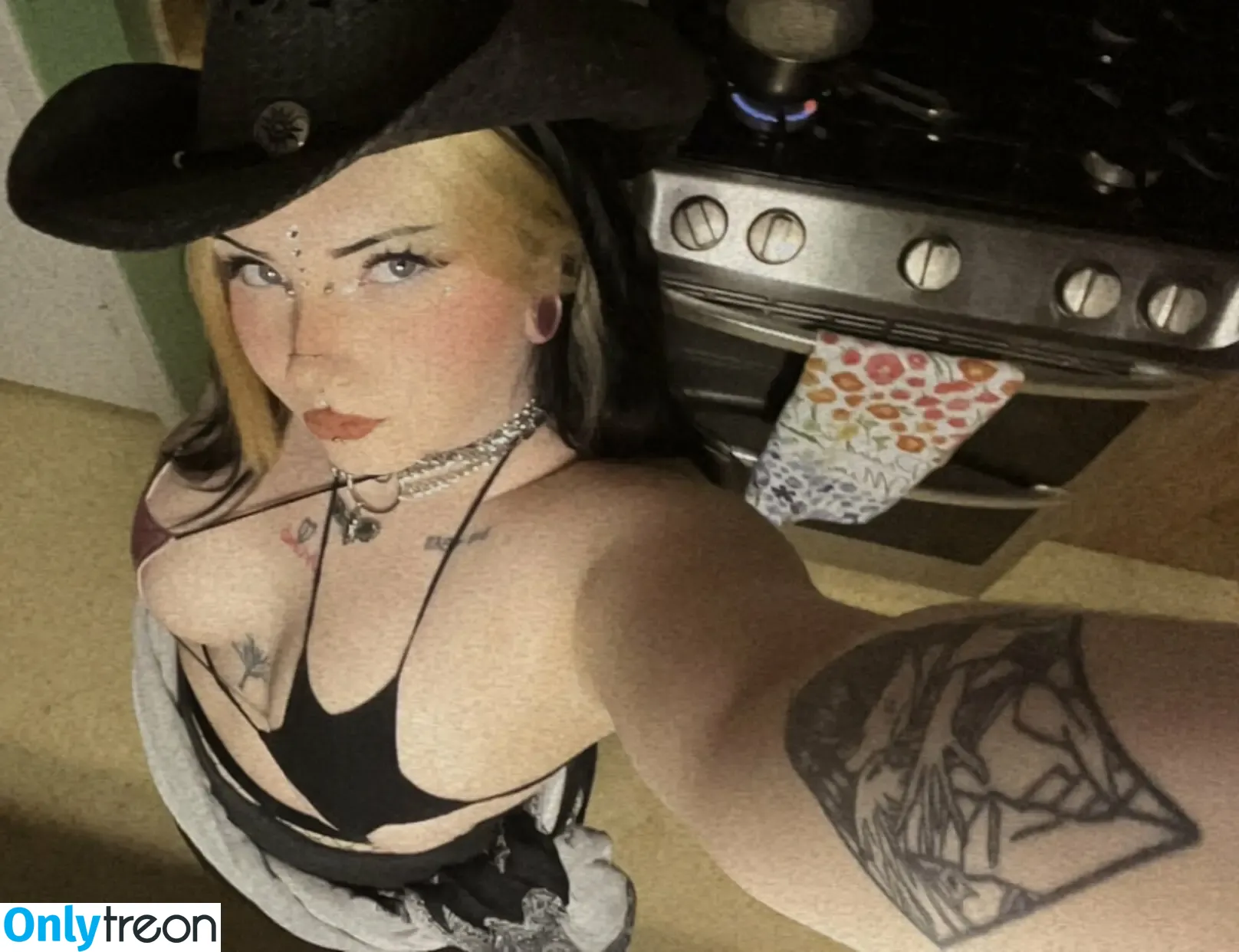 Pinkcyaniide , Pinkcyaniiide голая photo #0021 (pinkcyaniide)