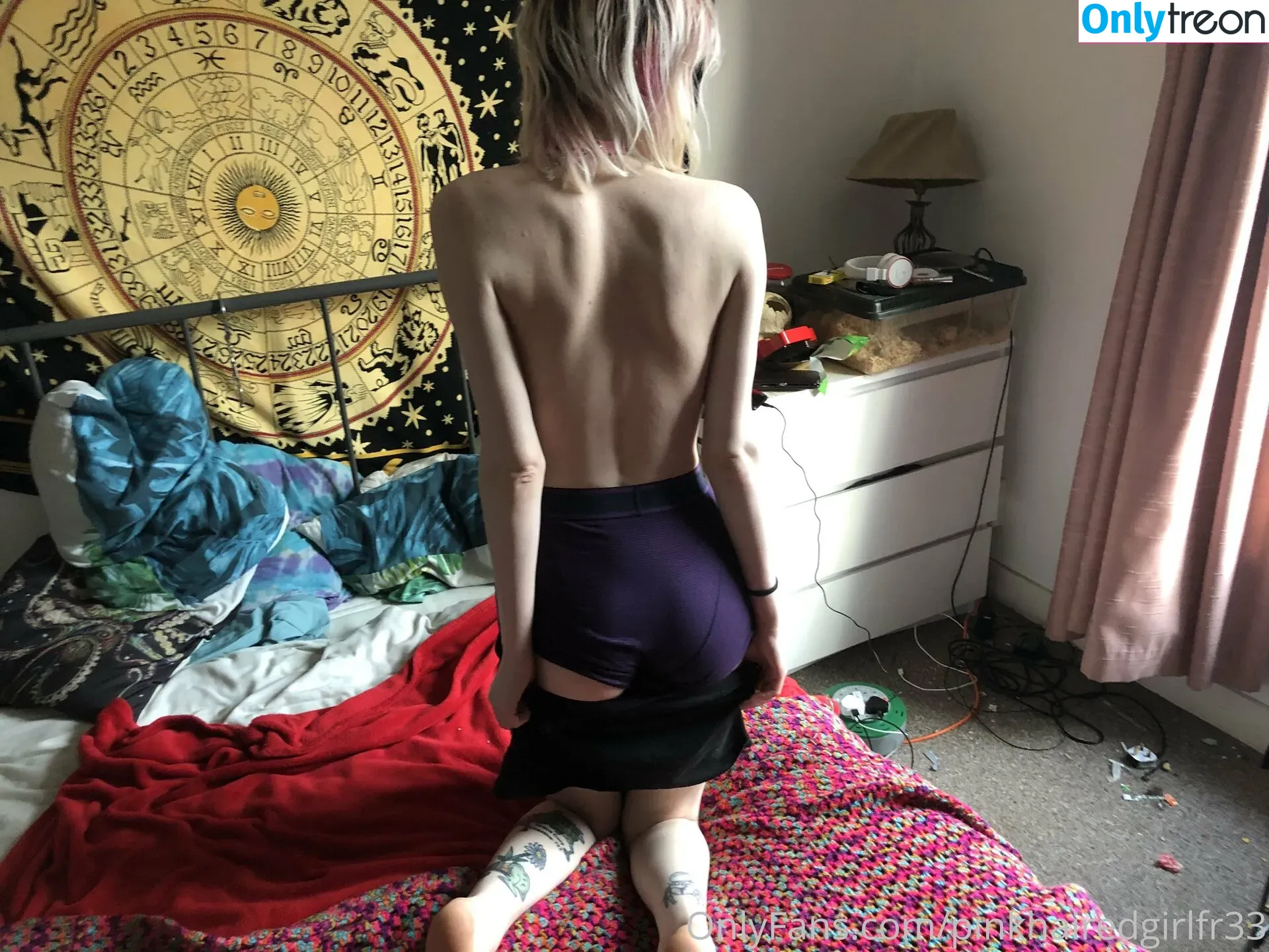 pinkhairedgirl nude photo #0006 (pinkhairedunicorn)