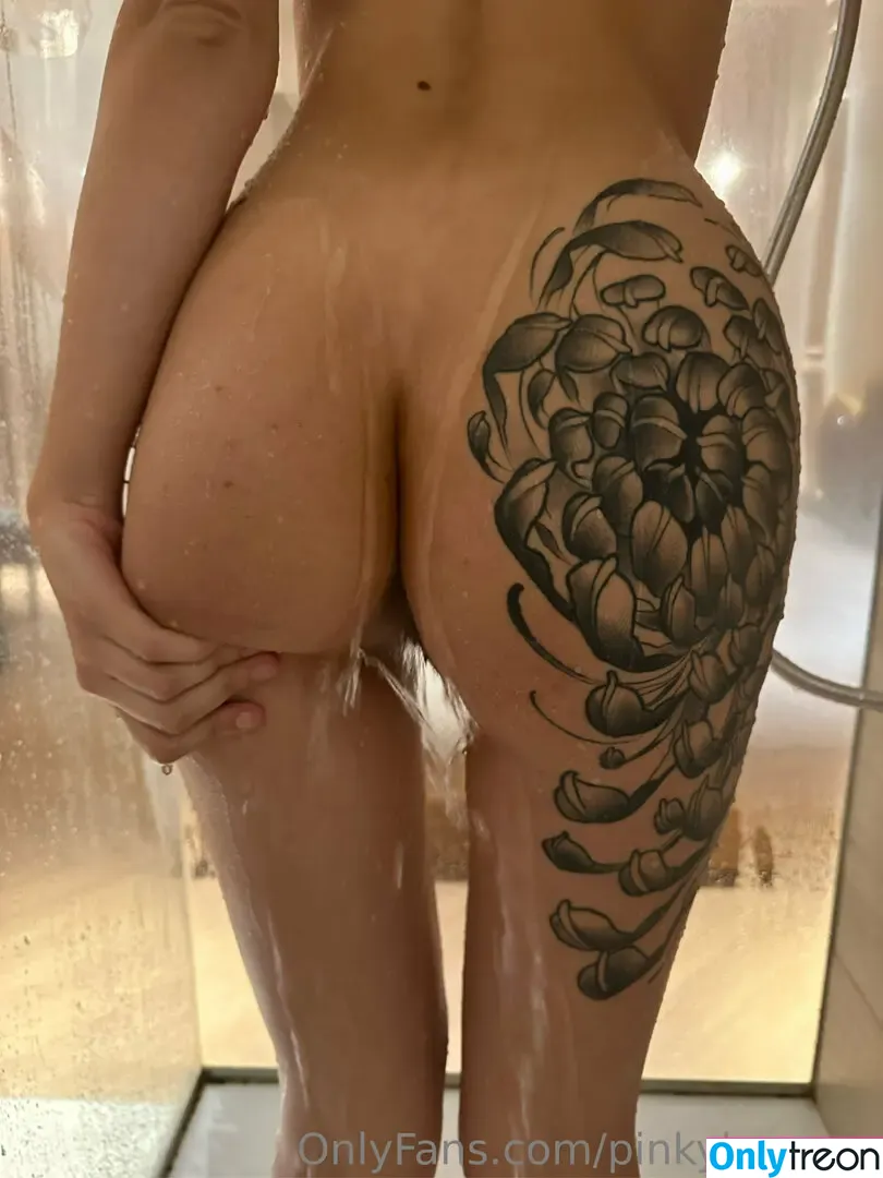 pinkylemonn nude photo #0015 (xpinkylemonx)
