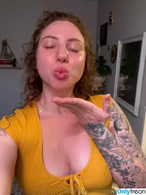PiperMaePeach / pipermach / pipermaepeachy nude photo #0280