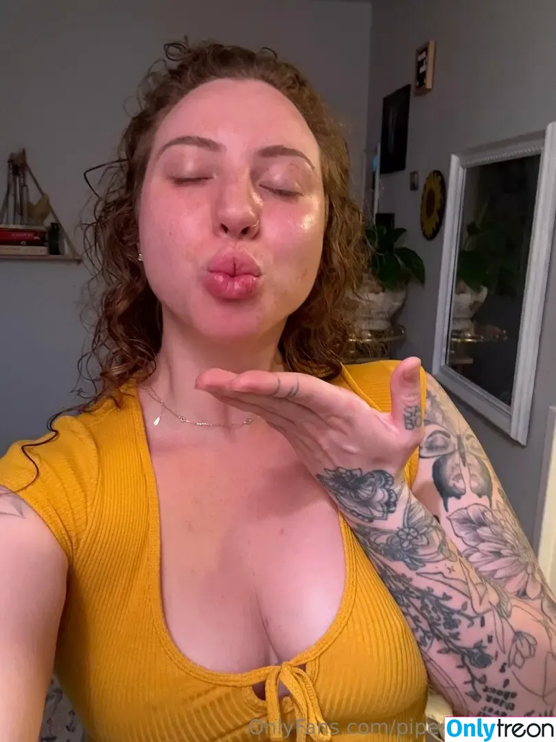 PiperMaePeach nude photo #0280 (pipermach / pipermaepeachy)