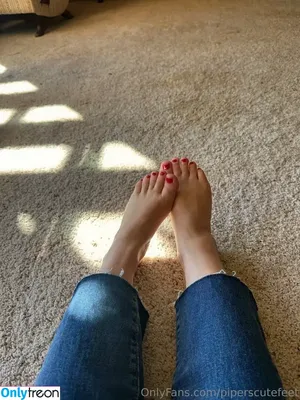 piperscutefeet / _piperfox_ nude photo #0147