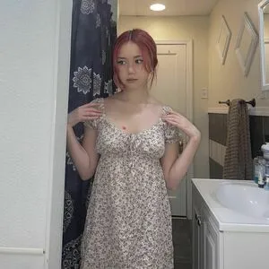 pitifulfairy / content / emeleedahla / tiktoker nude photo #0003