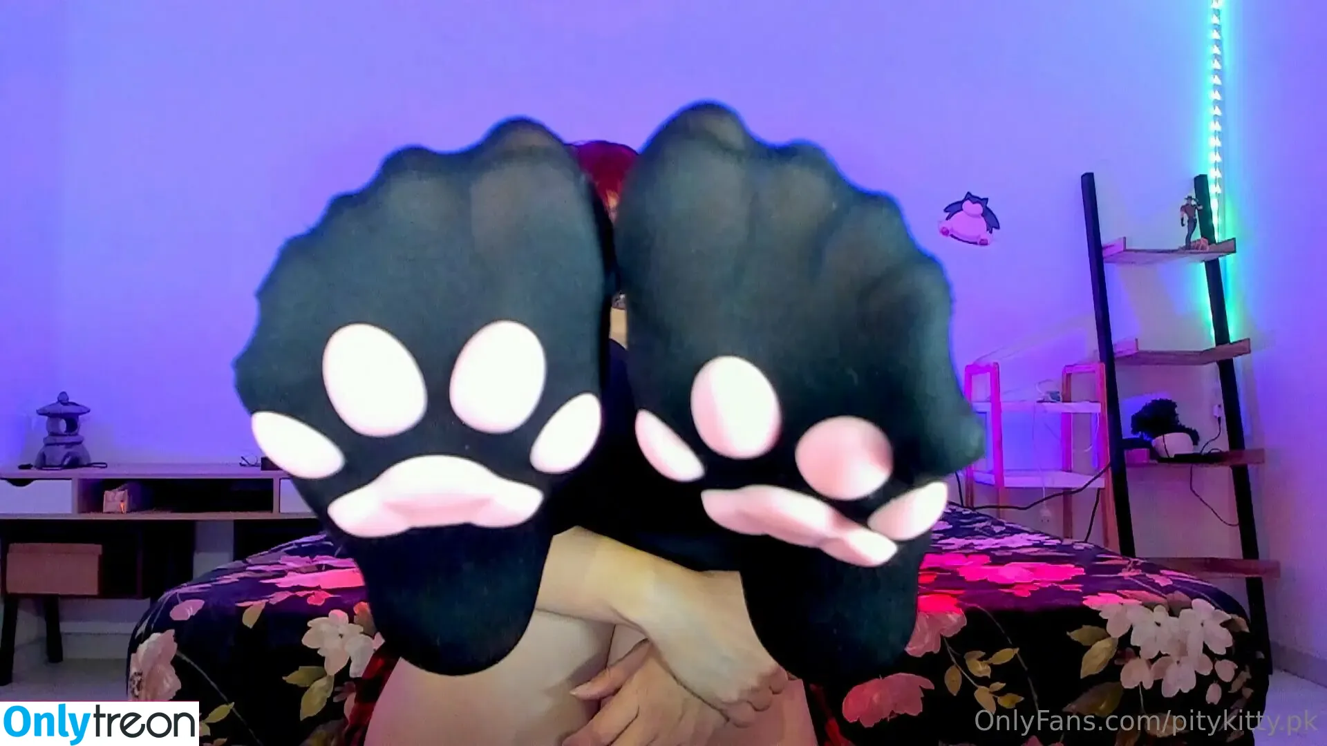 pitykitty.pk nude photo #0091 (pitykitty)