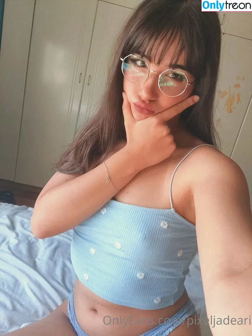 pixeljadearixela nude photo #0007 (_adrireyes__)