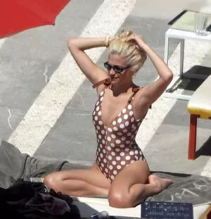Pixie Lott / pixielott nude photo #0404