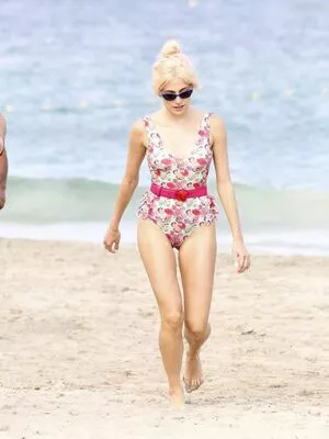 Pixie Lott / pixielott nude photo #0468