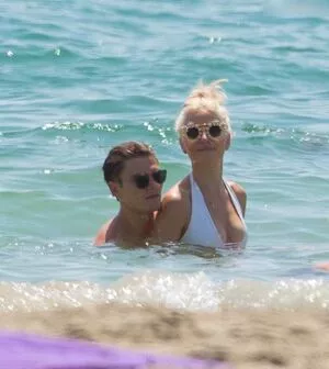 Pixie Lott / pixielott nude photo #0470