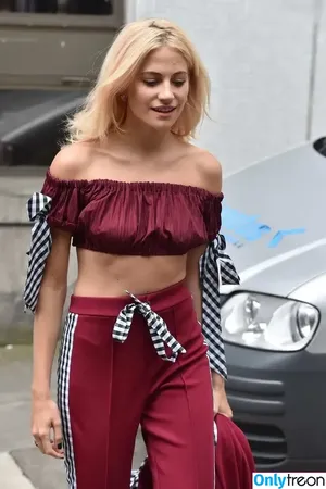 Pixie Lott / pixielott фото голая #0568