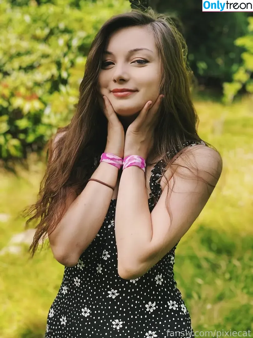 Pixiecat голая photo #0203 (pixiecatofficial / pixiiecat)