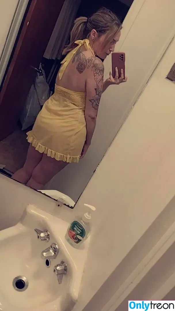 pixiegirlcam nude photo #0030 (maryelrochin)