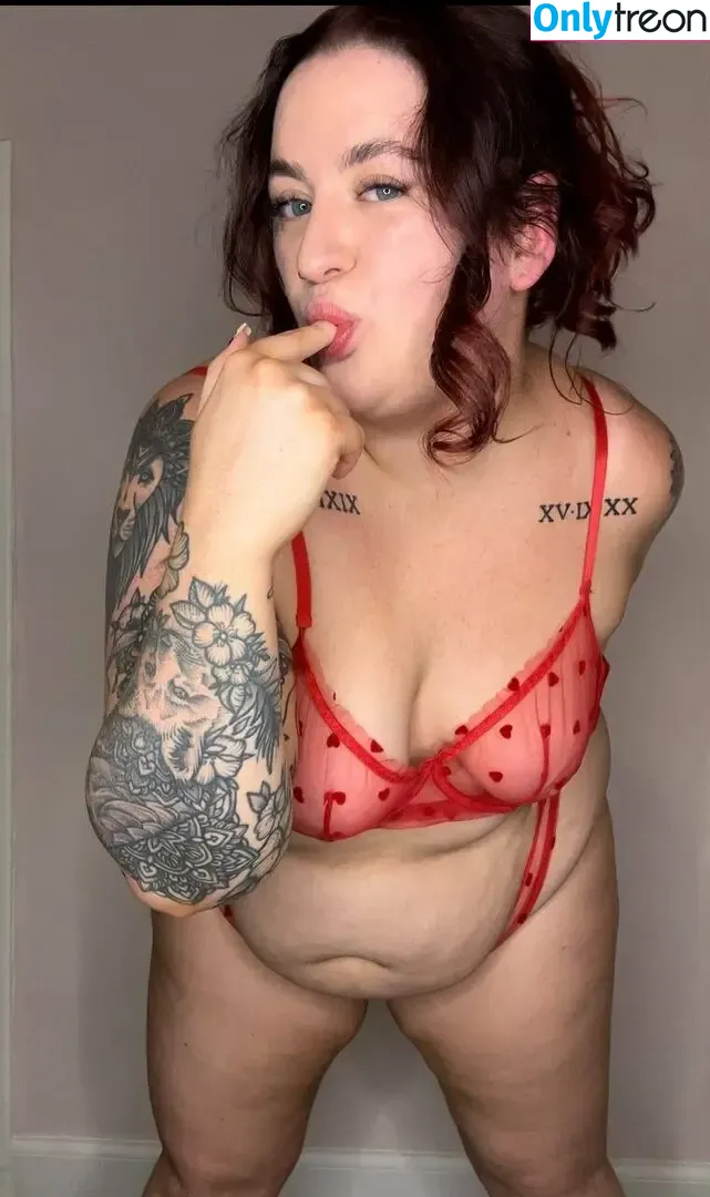 pixiegirlcam nude photo #0050 (maryelrochin)