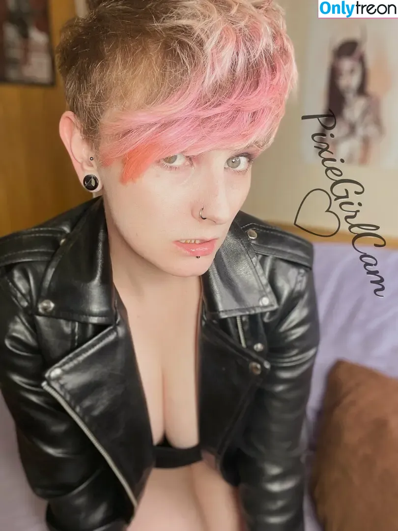 pixiegirlcam nude photo #0074 (maryelrochin)