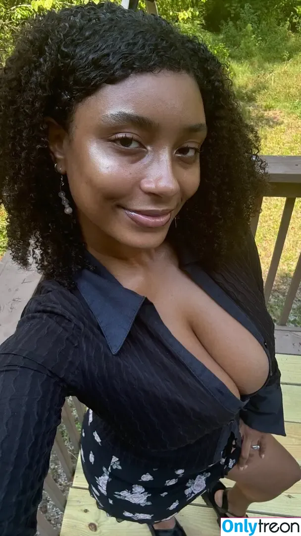 planterriah nude photo #0017 (planterriah)
