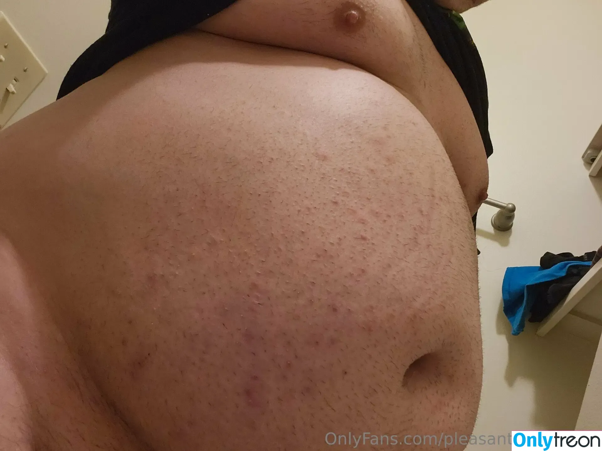 pleasantlyplump77 голая photo #0003 (pleasantlyplump77)