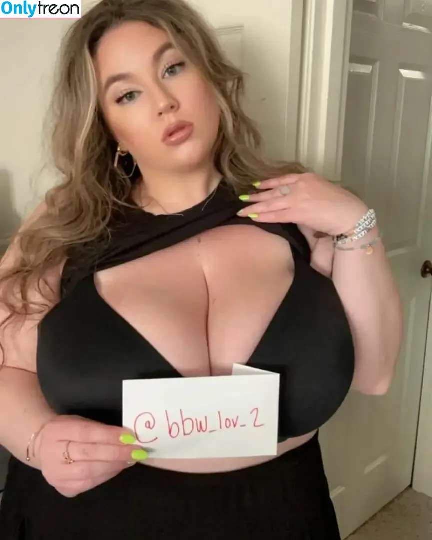 plump_bombshell nude photo #0051 (plump_bombshell)