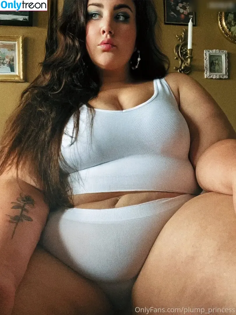 Plump_Princess nude photo #0073 (a_romantic_tale)