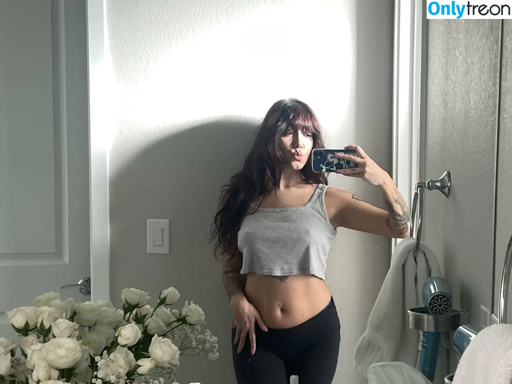 pocketnikki nude photo #0006 (pocket_nikki / pocketnlkkl)