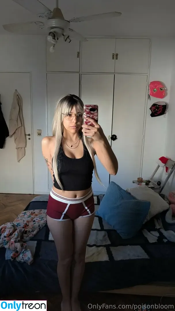poisonbloom nude photo #0069 (poisonbloom)