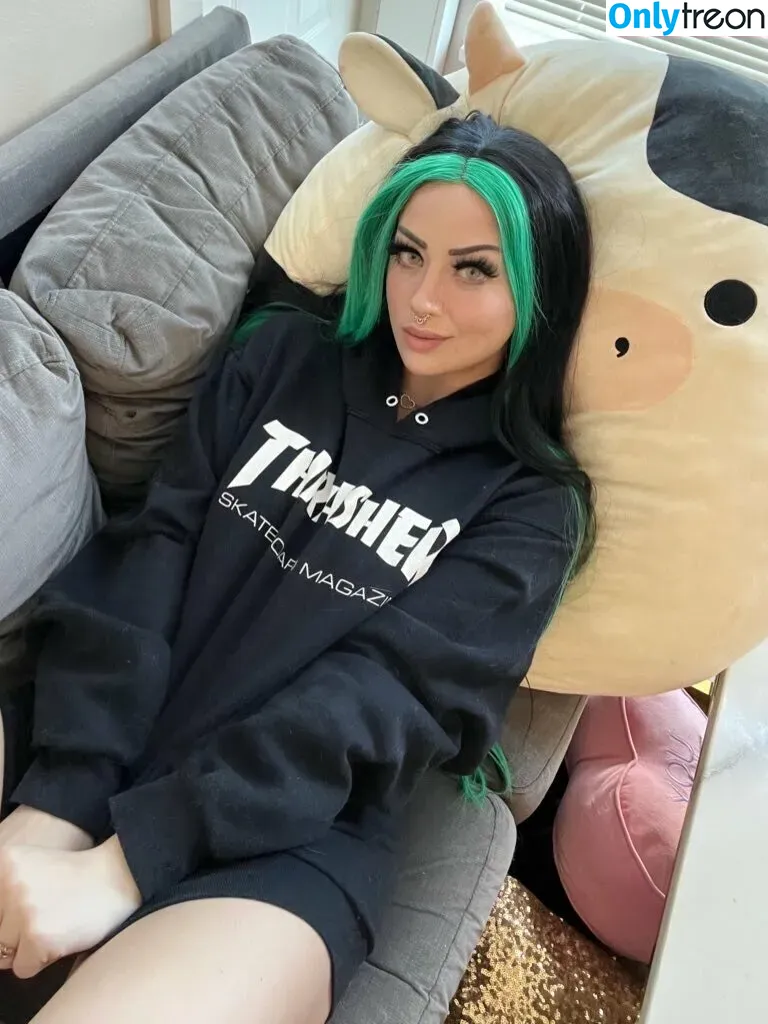 Poisynivy nude photo #0122 (Poisynivy)