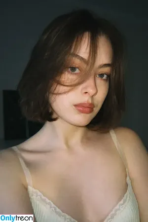 Polina Karpenko / polinakarpenko_ nude photo #0014