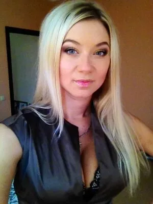 Polina Logunova / polinalogunova / Полина Логунова nude photo #0249