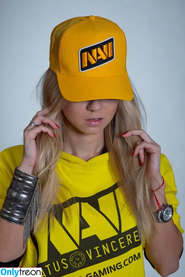 Polina Logunova голая photo #0140 (polinalogunova / Полина Логунова)
