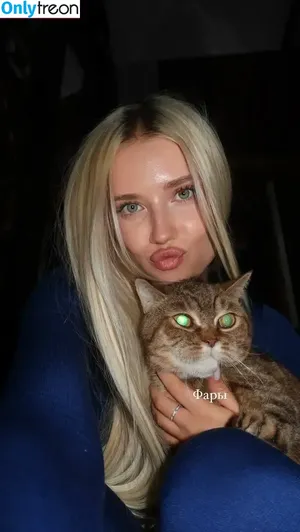 Polina Malinovskaya / polinamalinovskaya nude photo #1535
