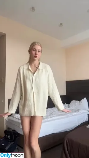 Polina Parfenenko / pollyy_ry фото голая #0188