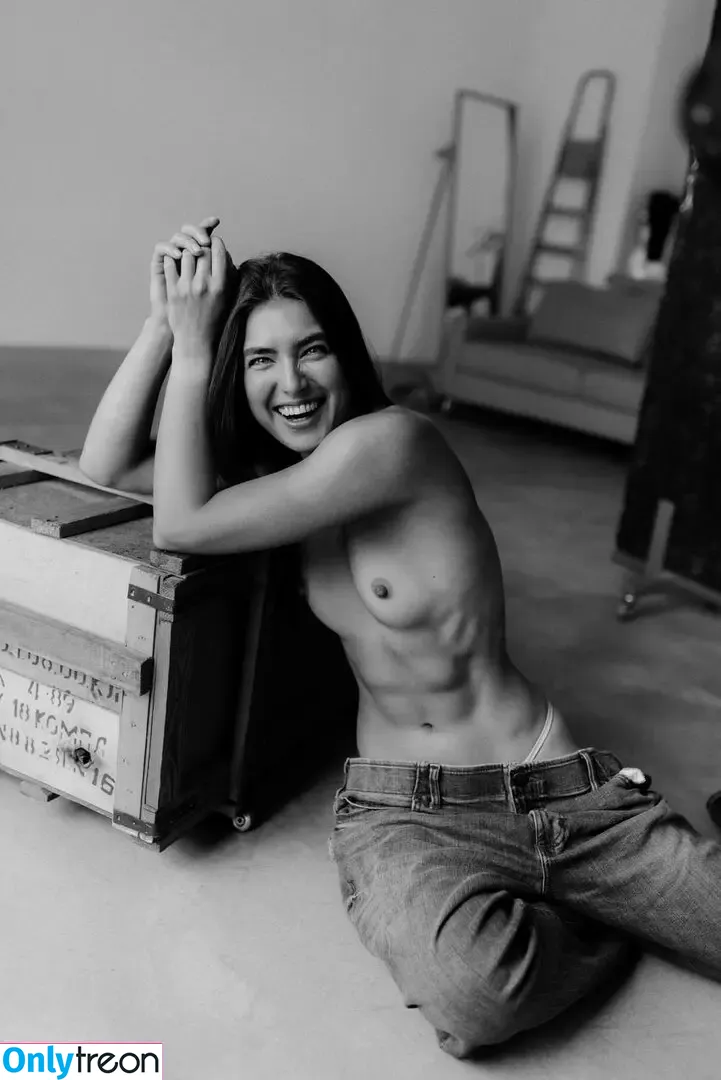 Polina Pavelko nude photo #0008 (Polina__pavelkomodel_theysay / polina__pavelko)